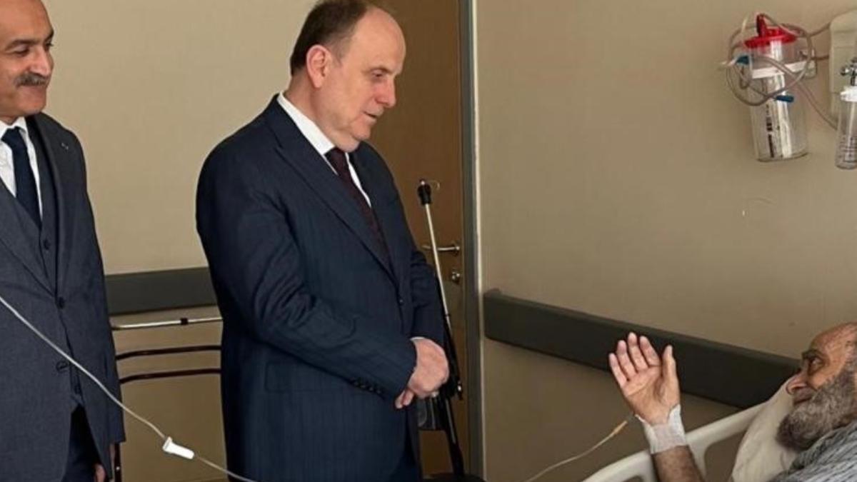 Ak Parti Konya Milletvekili Sayın Mehmet Baykan Dr.Ahmet Baltacı Hocamızı Hastanede Ziyaret Etti